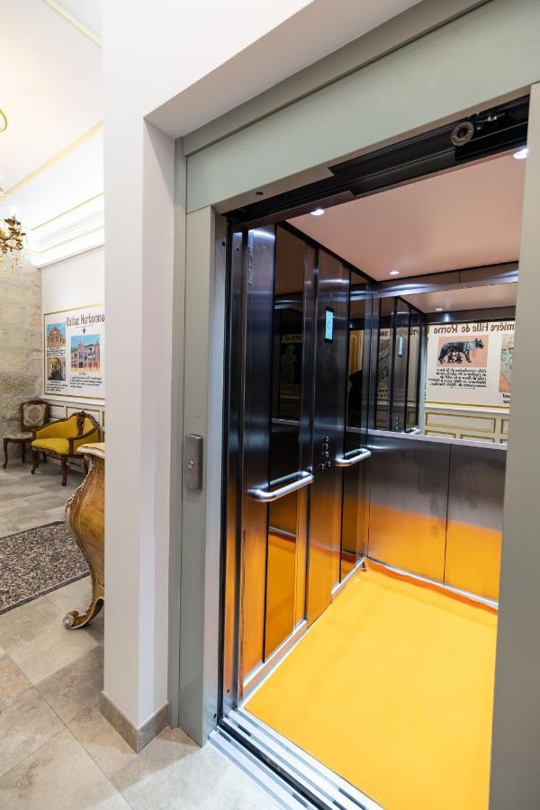 Chambre Orientale Cherazade Maison De L'Eglise นาร์บอนน์ ภายนอก รูปภาพ